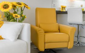 Buenavista Sunflower Apartment In Playa La Arena