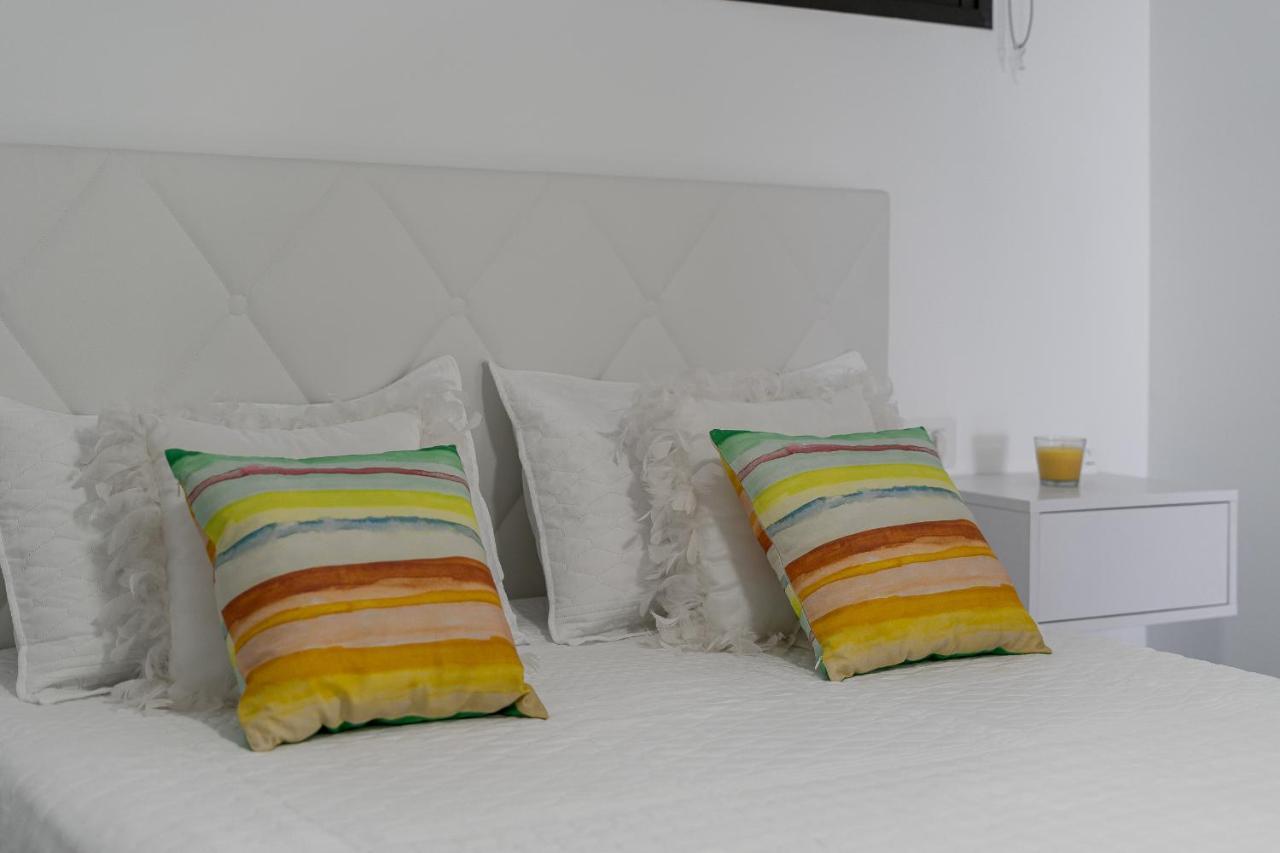 Buenavista Sunflower Apartment In Playa La Arena Puerto de Santiago  Extérieur photo